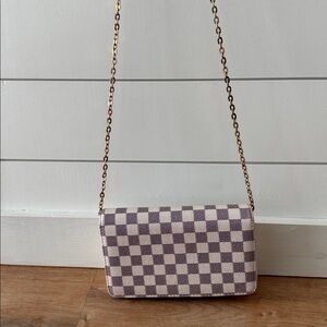 Checkered Chain Strap Women's Bag